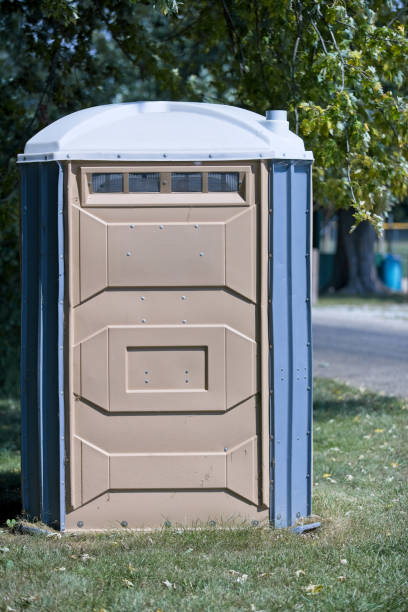 Porta potty delivery and setup in Silver Creek, NY